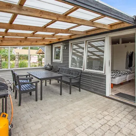 Svend - 1-5km From The Sea In Ne Jutland By Interhome