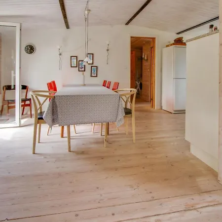 Holiday home Svend - 1-5km From The Sea In Ne Jutland By Interhome Hals